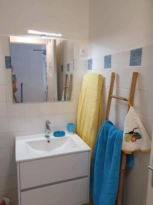 Appartement Ker-Eol Residence Canouan Sainte-Anne Avec Piscine Esterno foto