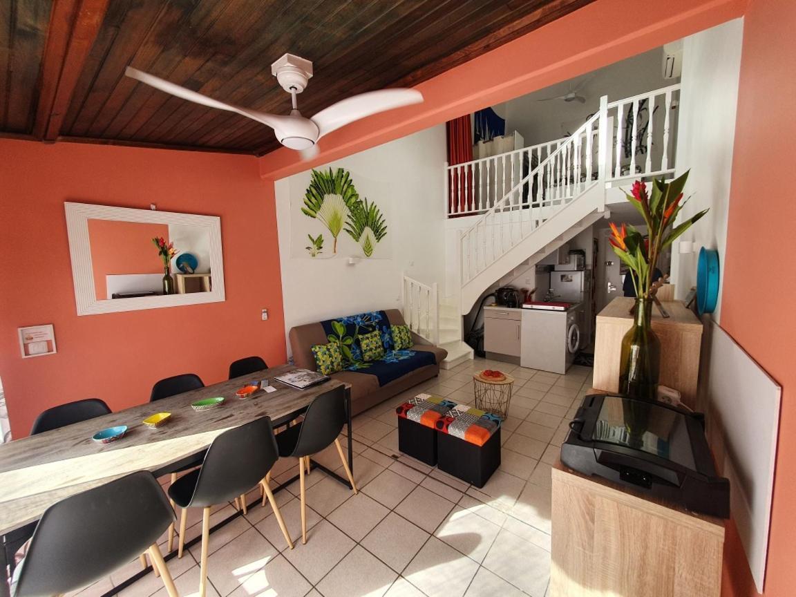 Appartement Ker-Eol Residence Canouan Sainte-Anne Avec Piscine Esterno foto