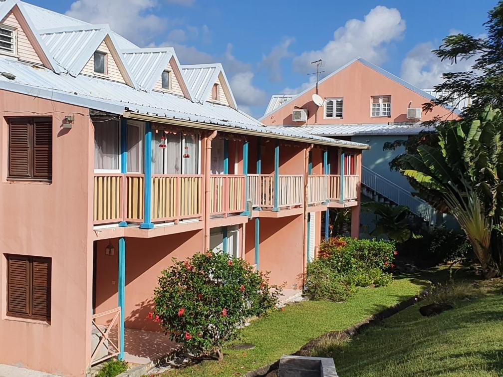 Appartement Ker-Eol Residence Canouan Sainte-Anne Avec Piscine Esterno foto