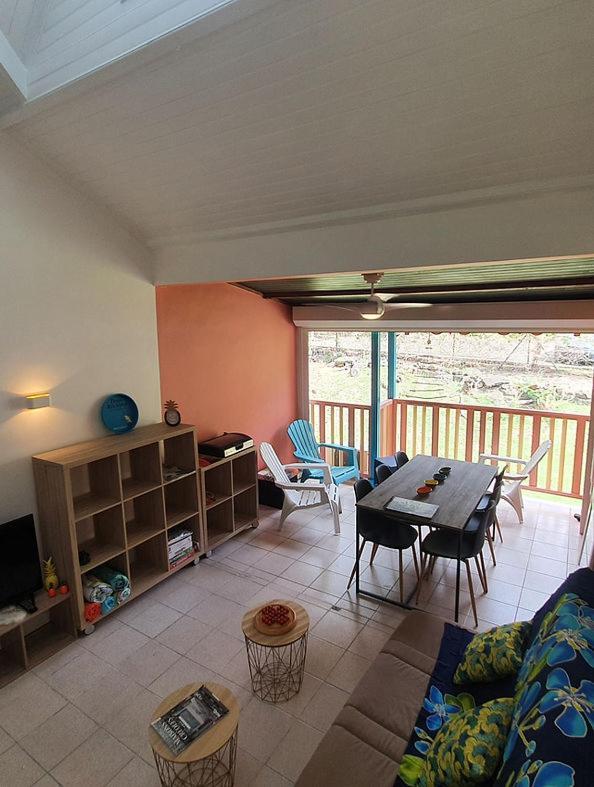 Appartement Ker-Eol Residence Canouan Sainte-Anne Avec Piscine Esterno foto