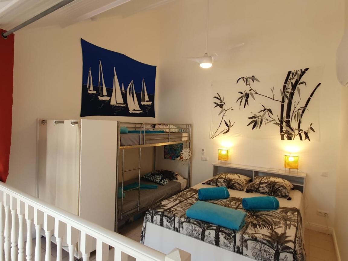 Appartement Ker-Eol Residence Canouan Sainte-Anne Avec Piscine Esterno foto